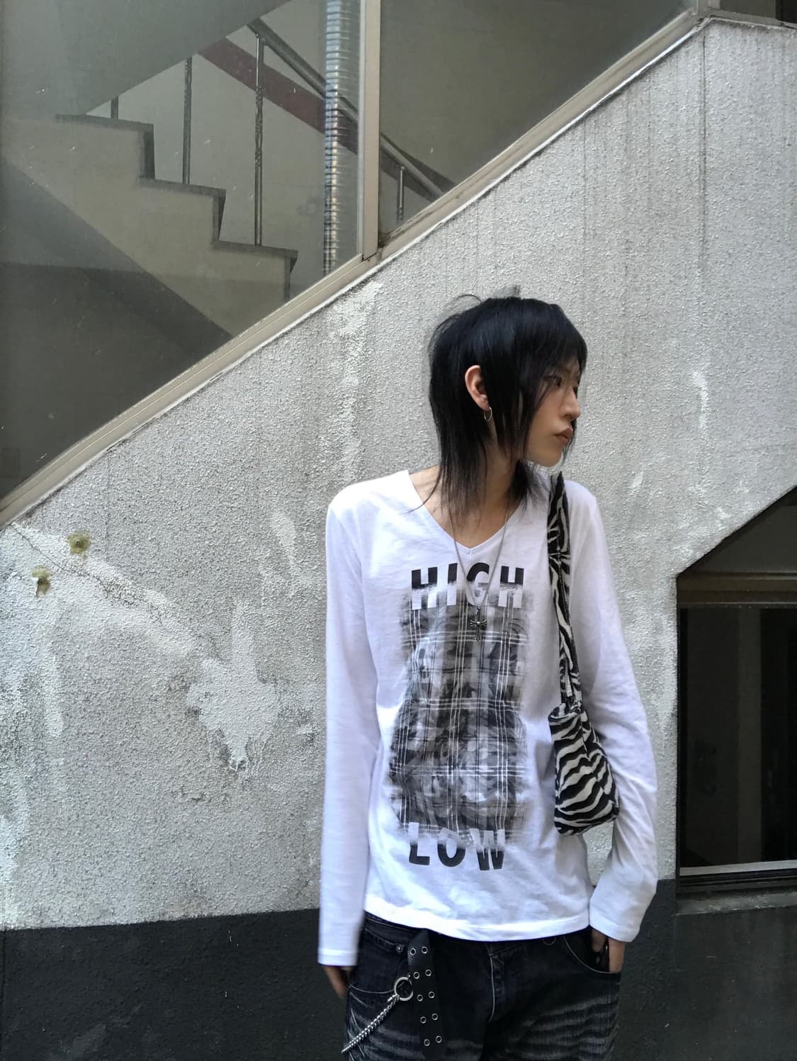 [BG]high low v neck long sleeve t 상품이미지2