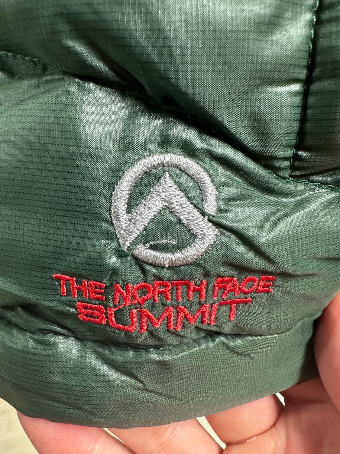 THE NORTH FACE 노스페이스 아콘카구아 조끼 패딩 상품이미지3