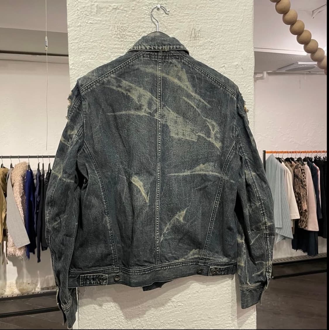율리우스 디스트레스드 비대칭 데님자켓 상품이미지3