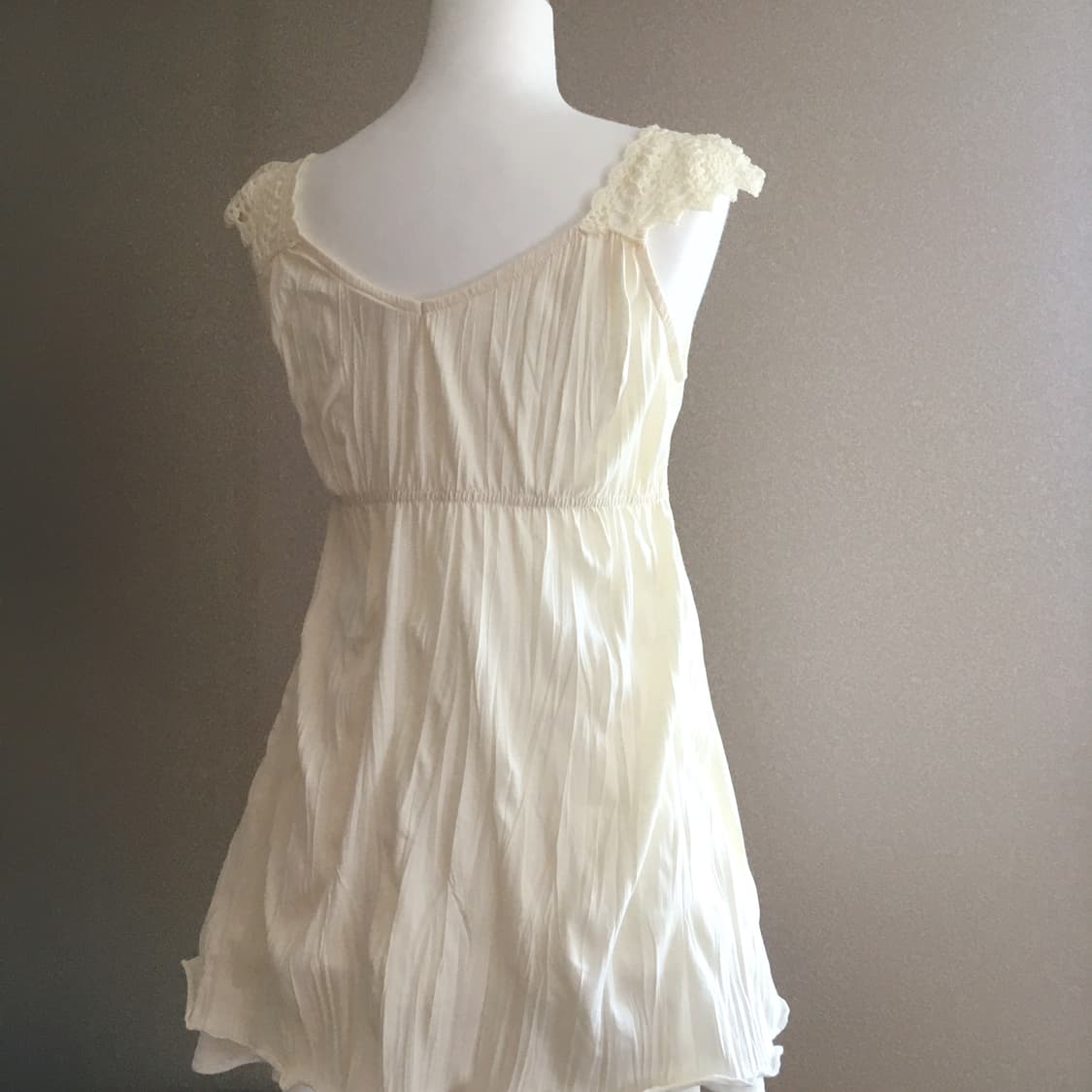 바닐라 플리츠 슬리브리스 상품이미지5