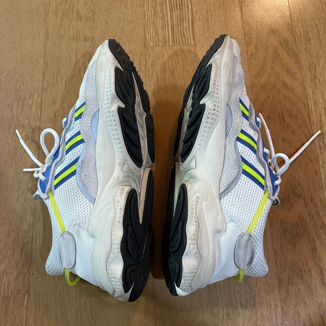 아디다스 오즈위고 솔라 옐로우 운동화 270 상품이미지5