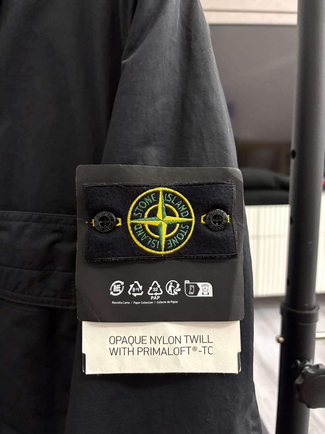 [M] 스톤 아일랜드 오파크 나일론 트윌 프리마로프트-TC 셔츠 자켓 블 상품이미지4