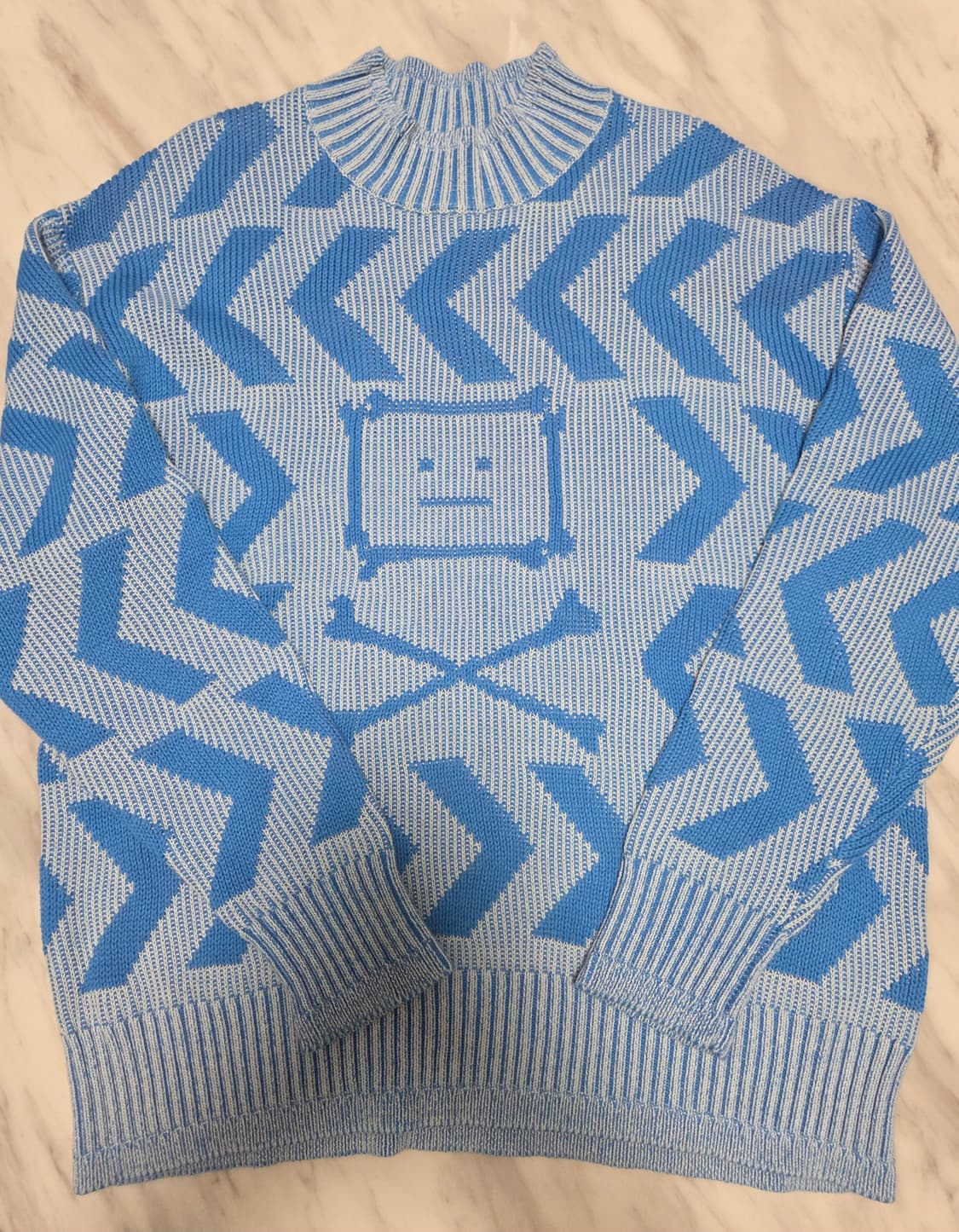 공용 페이스 로고 니트 상품이미지1