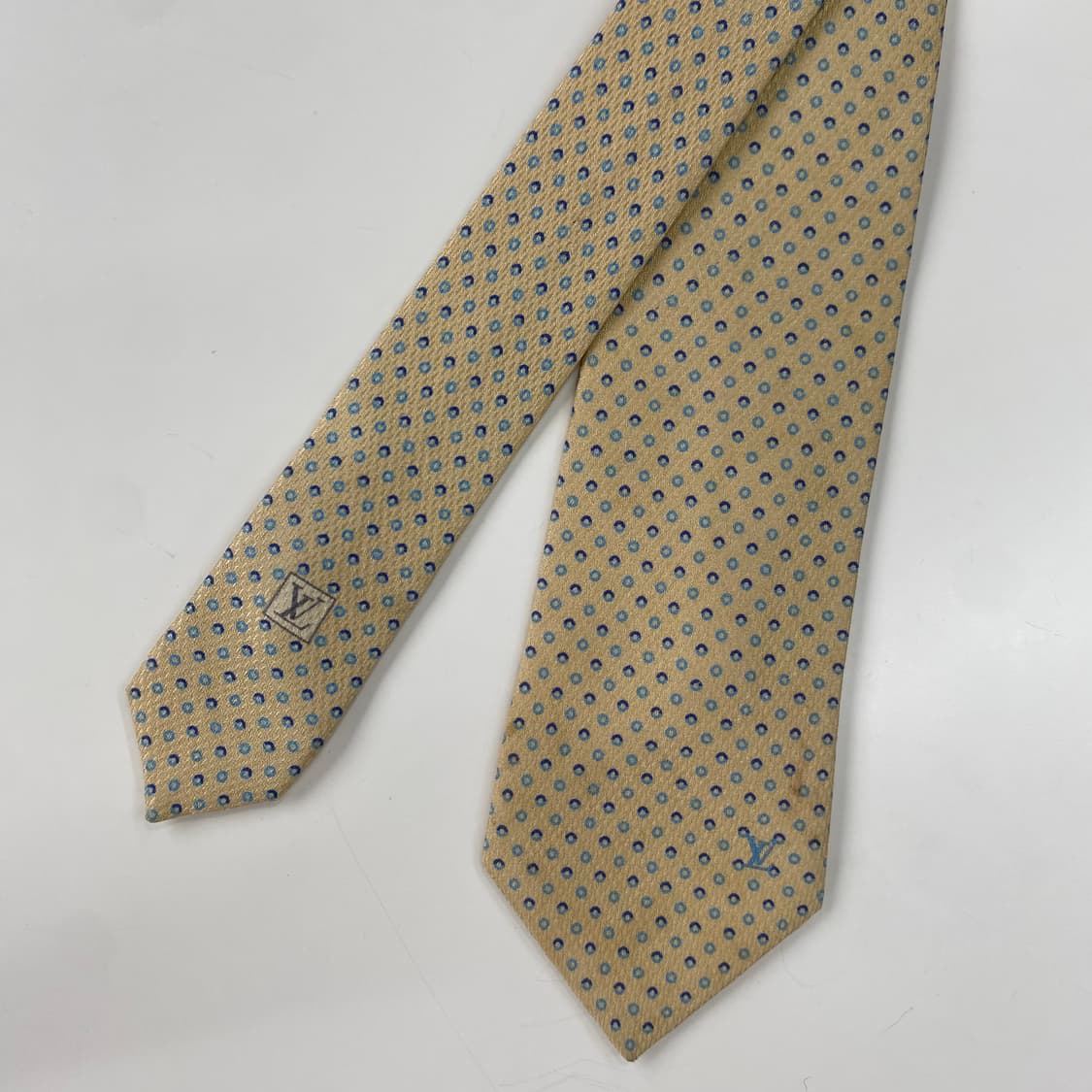 루이비통 (LOUIS VUITTON) 심플로고 정품 명품넥타이 7.8cm 상품이미지1
