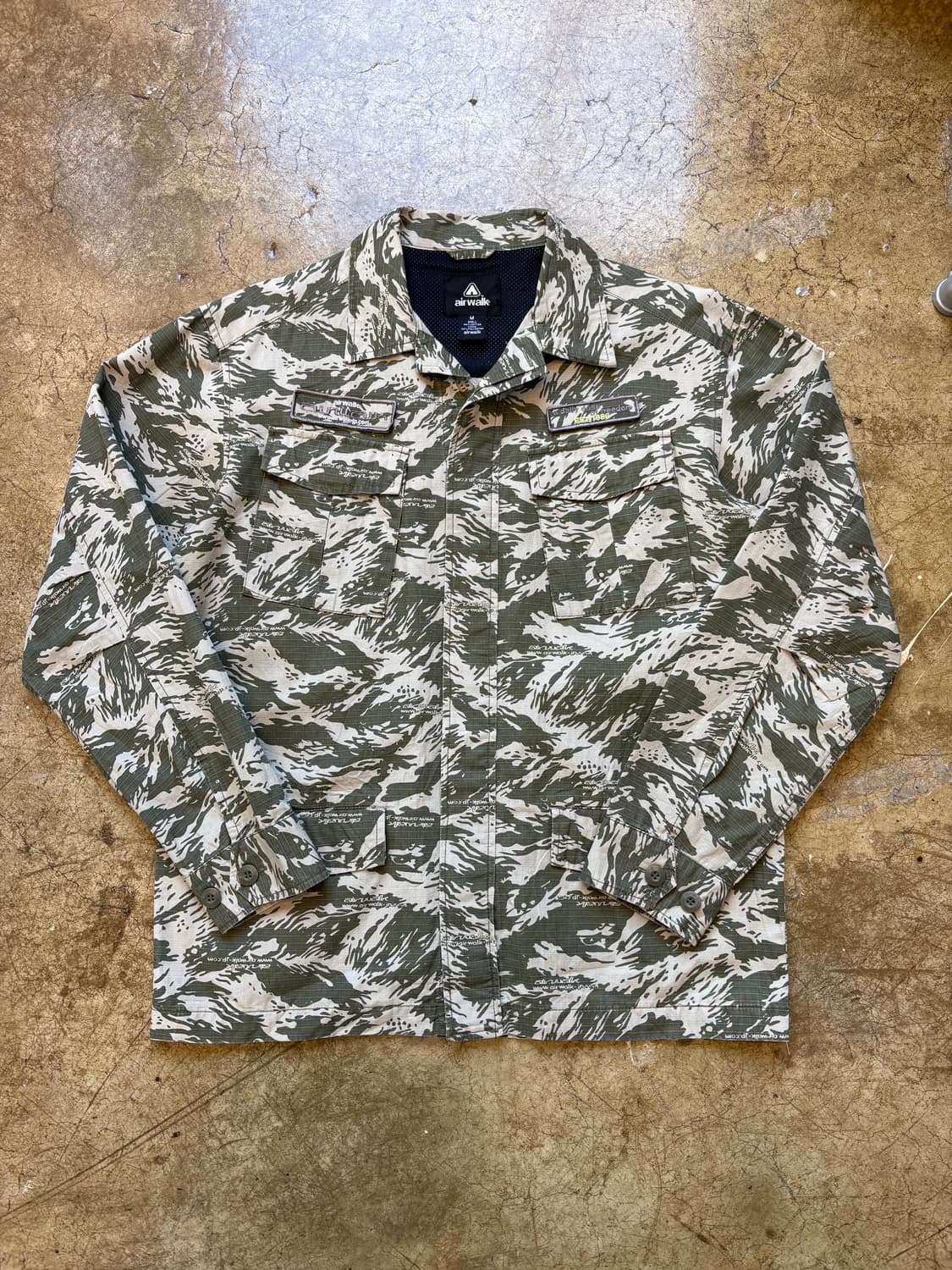 Airwalk 타이거 스트라이프 밀리터리 재킷 상품이미지1