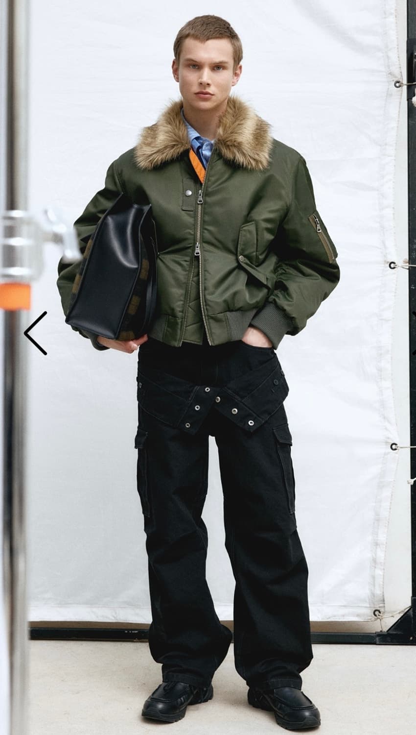 앤더슨벨 퍼 카라 ma-1 봄버 카키 m(새상품) 상품이미지1