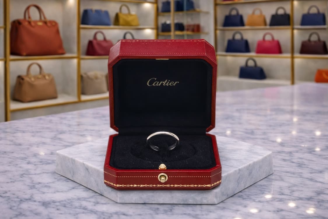 [A급] 까르띠에 1895 웨딩링 판매합니다!!! 상품이미지3