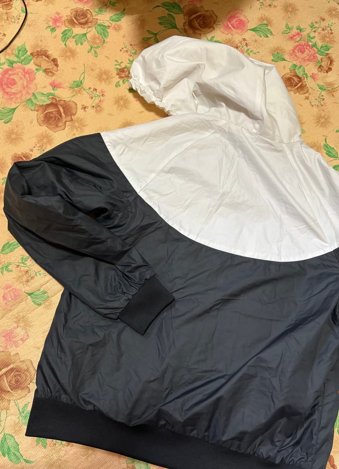 나이키 바람막이 상품이미지2