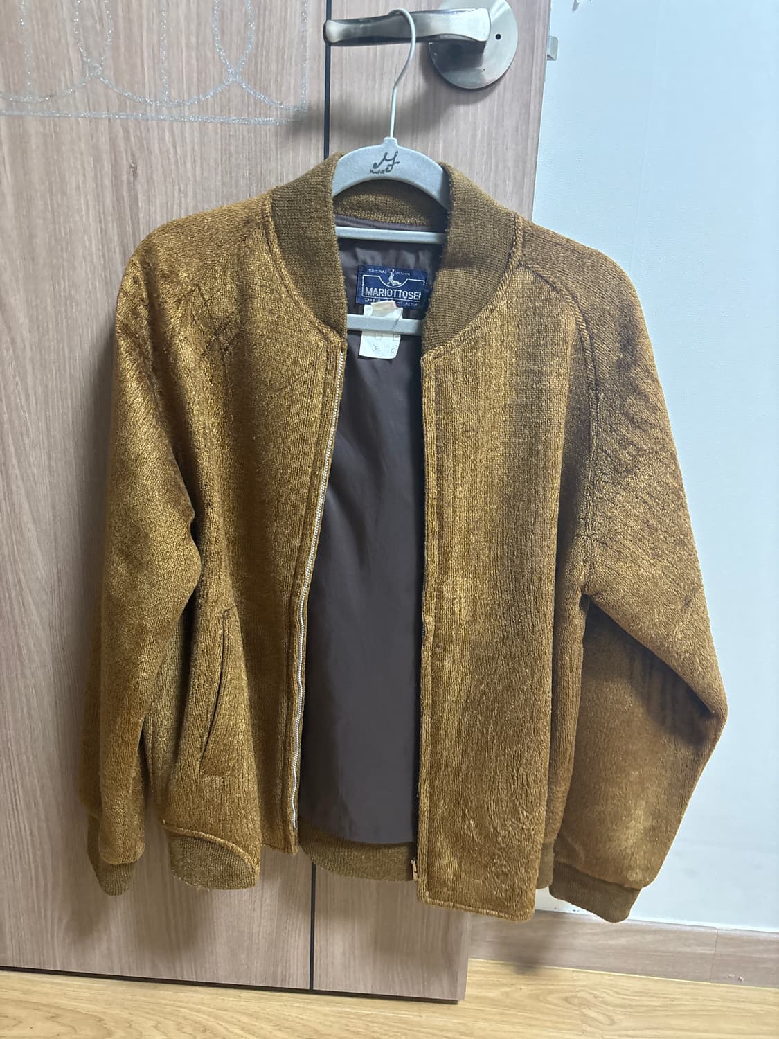 브라운 털 봄버자켓 상품이미지1