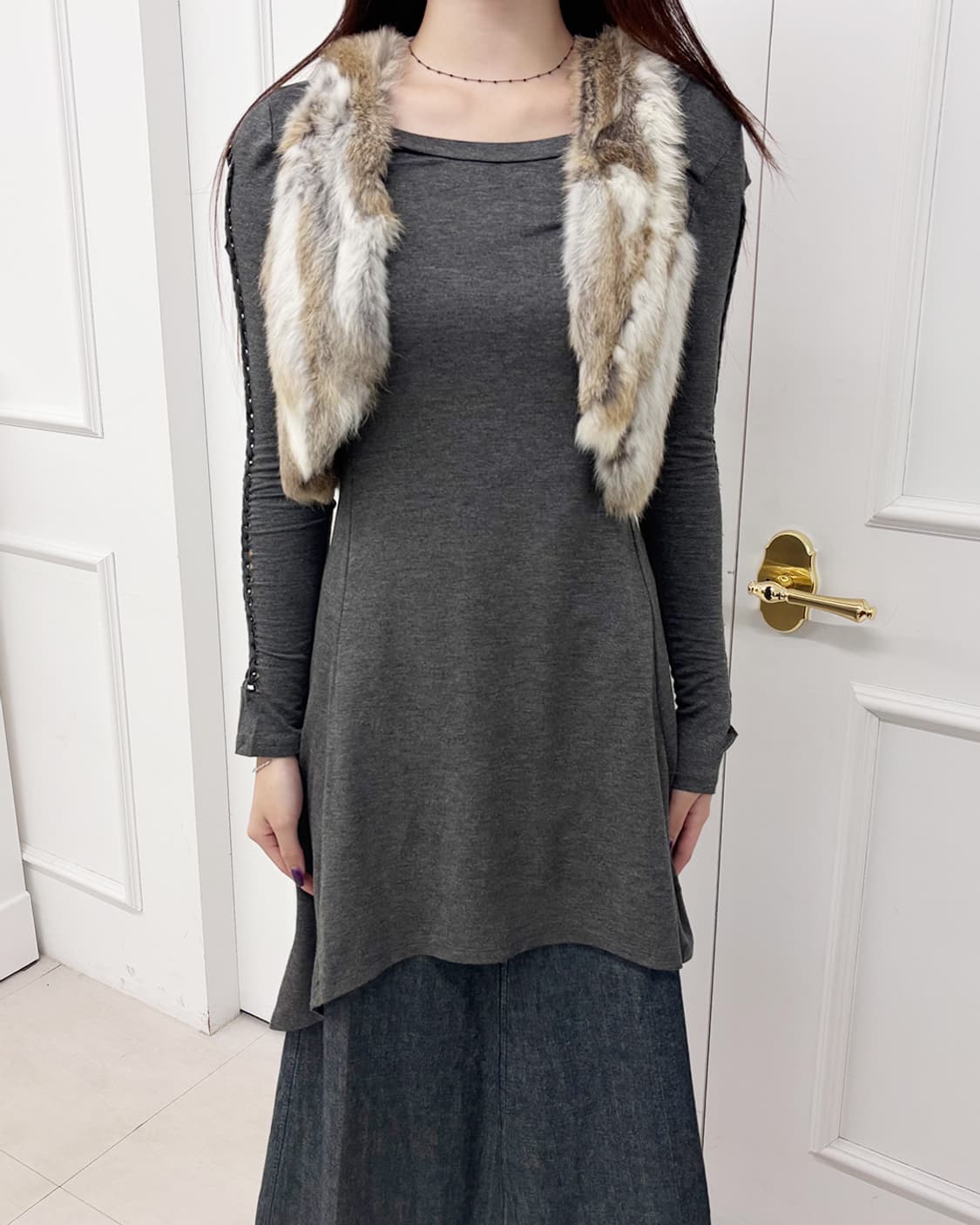 earth music&ecology rabbit fur crop vest 상품이미지3