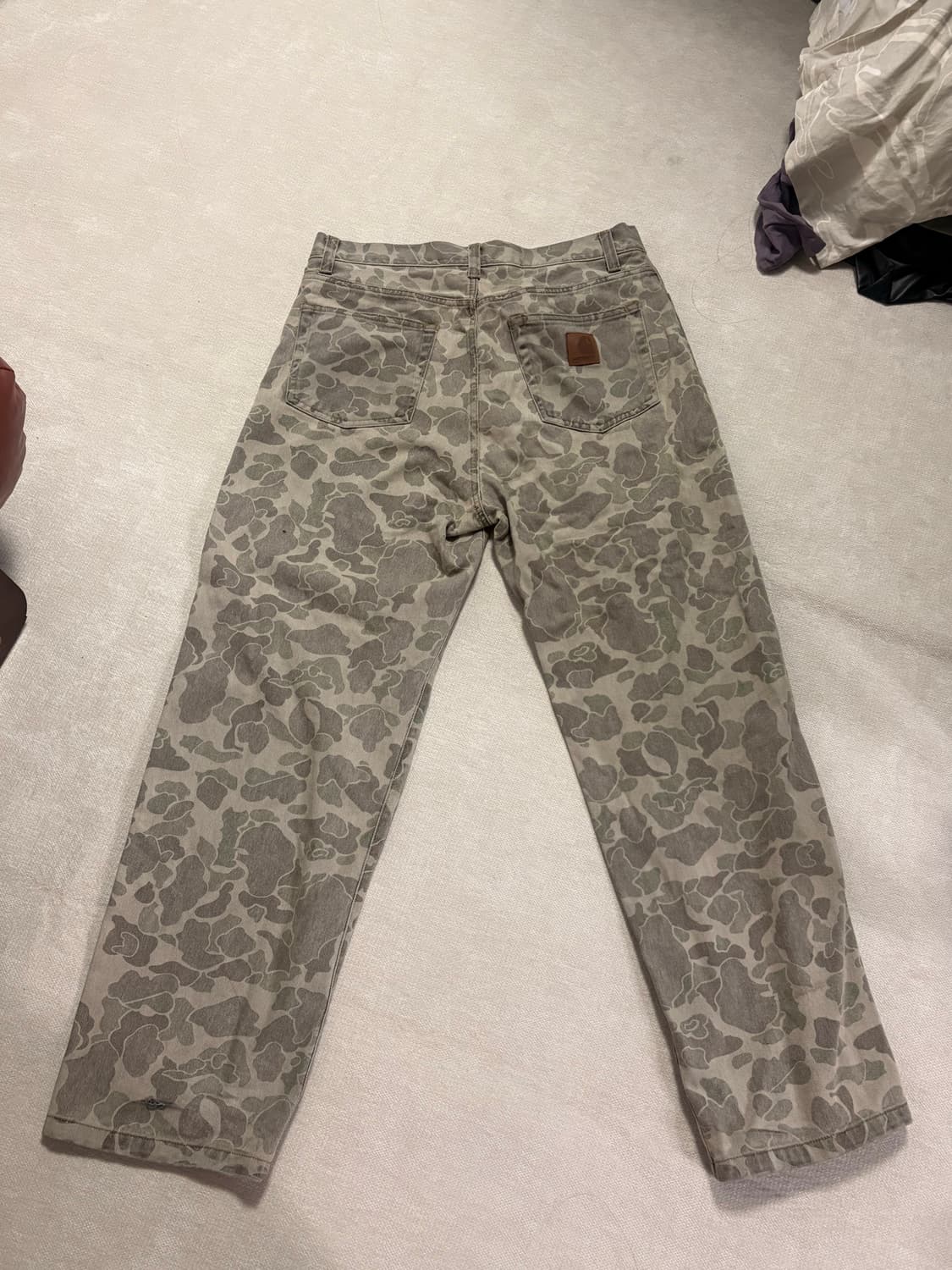 칼하트WIP 덕 랜든 팬츠 매이트랜드 카모 덕 블랙 블리치드 상품이미지2