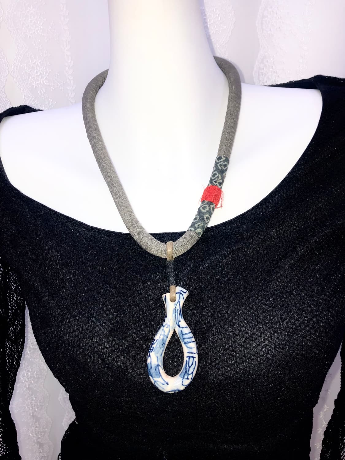 blue ceramics necklace 상품이미지1