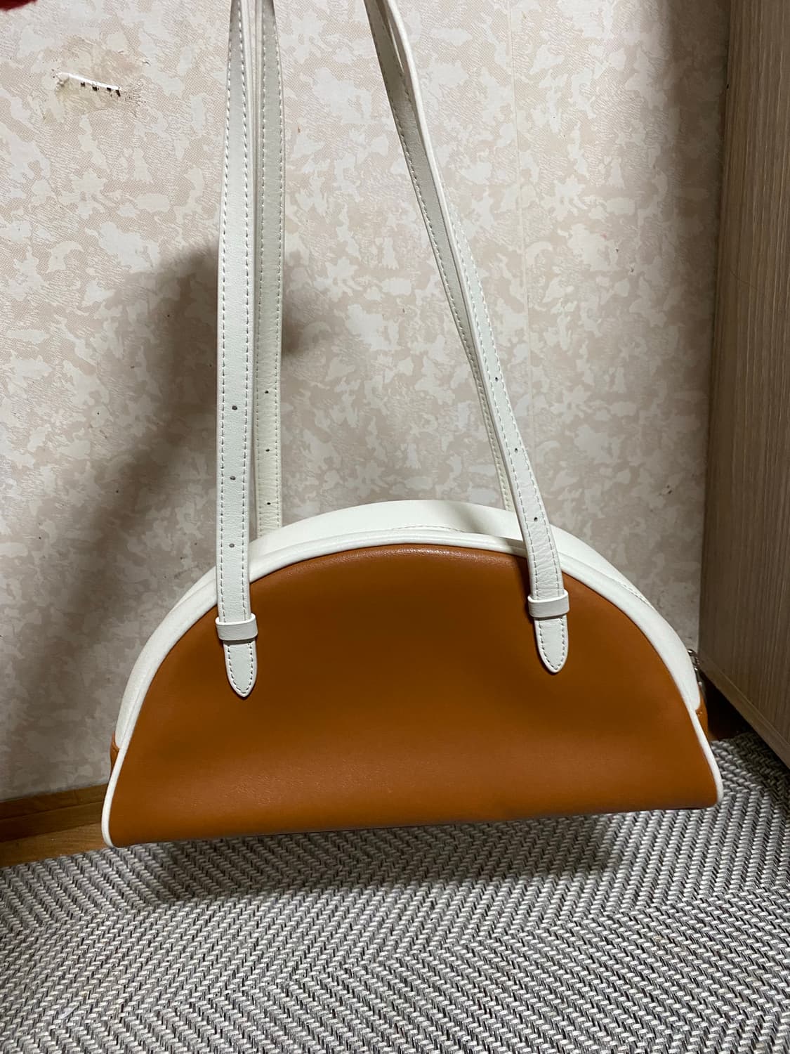 럭키슈에뜨 숄더백 상품이미지4