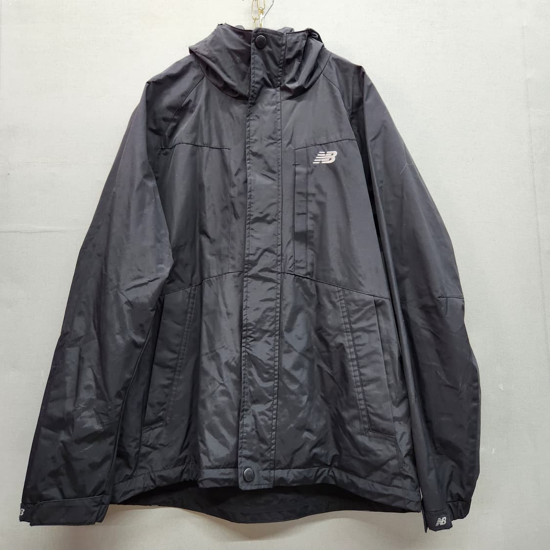 뉴발란스 로고 스트링 후드 바람막이 L(L) 상품이미지1