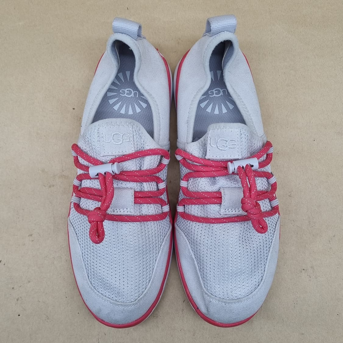 어그 캔브리안 여성 슬립온 235 상품이미지2