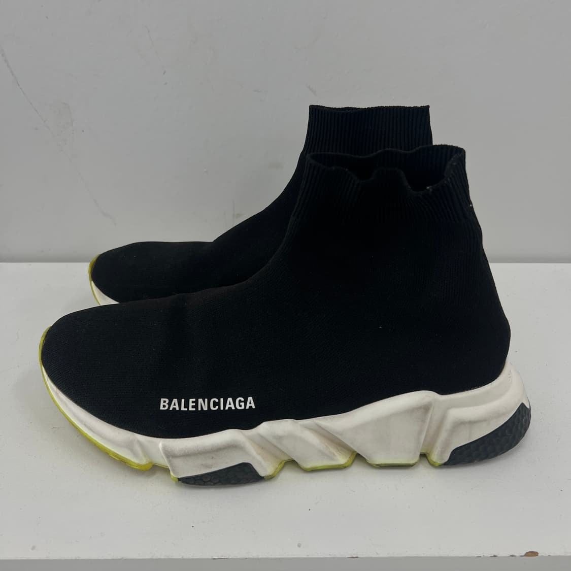 발렌시아가 스피드러너 265 상품이미지5