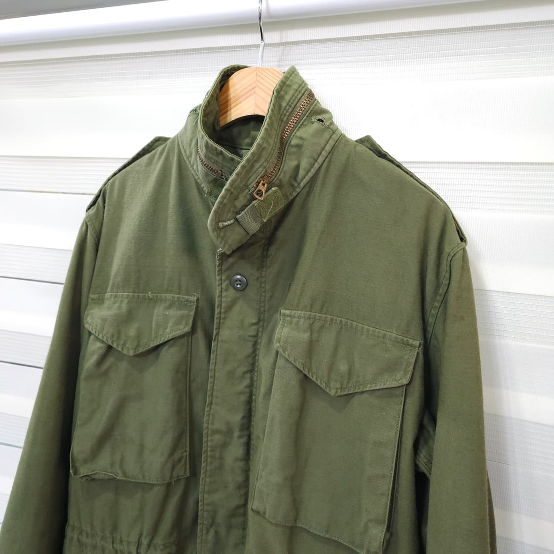 미군 오리지널 M65 필드자켓- 스몰레귤러 상품이미지2