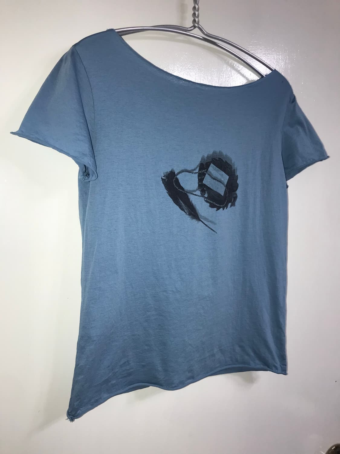LOA Cut-off Detail Printing T-shirts 상품이미지2
