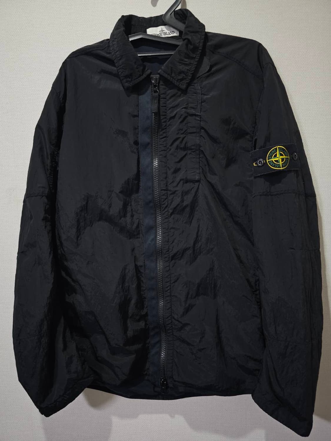 정품 스톤아일랜드 나일론메탈 오버셔츠 95 / M 상품이미지1