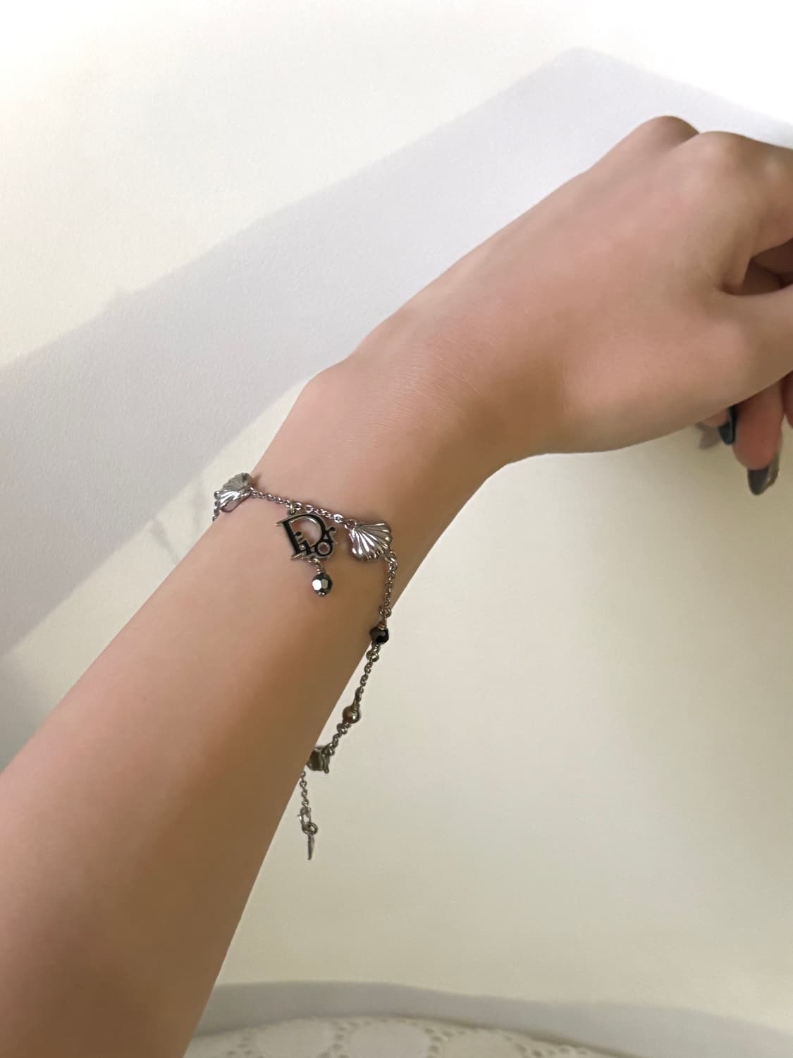 디올 seashell bracelet 상품이미지2
