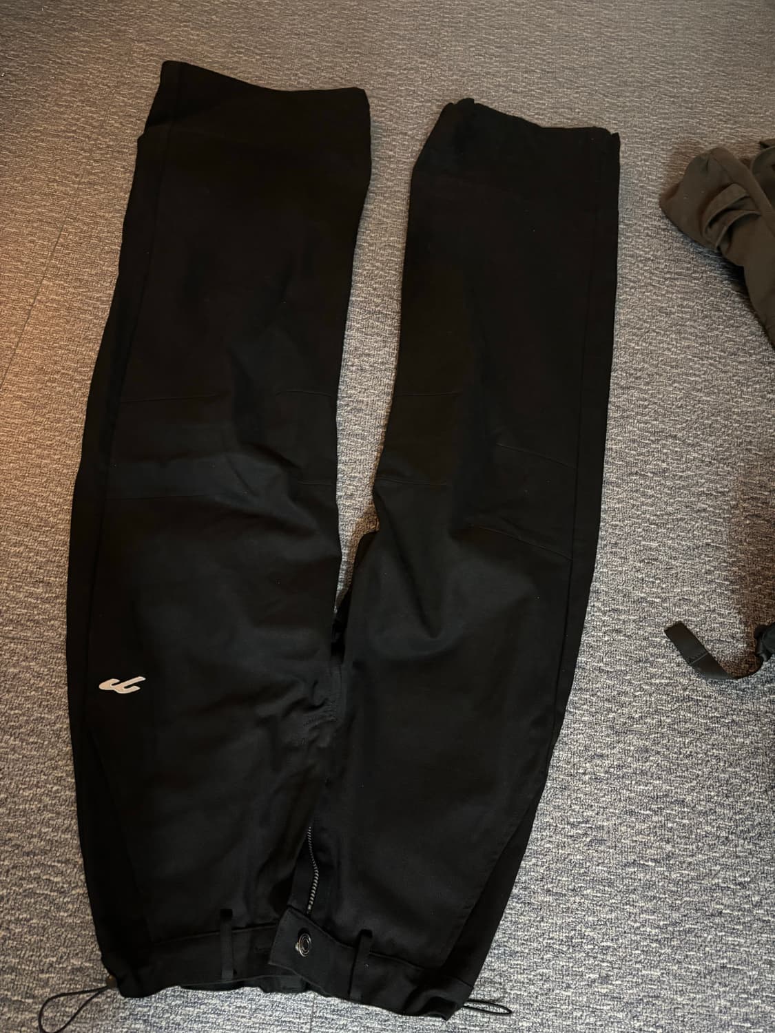 탄산마그네슘 스타 아플리케 팬츠 블랙 상품이미지4