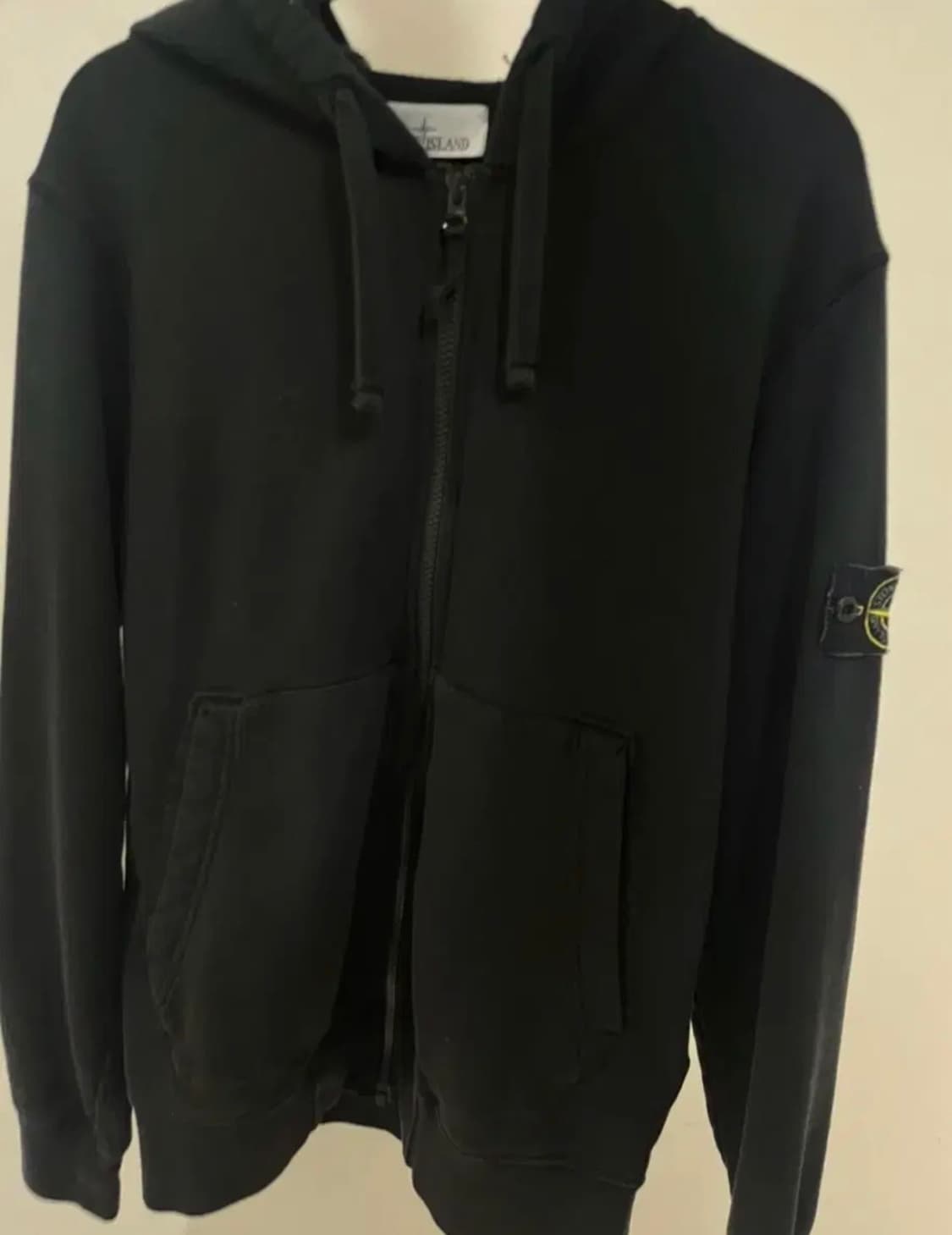 스톤아일랜드 후드집업 블랙 M 상품이미지2