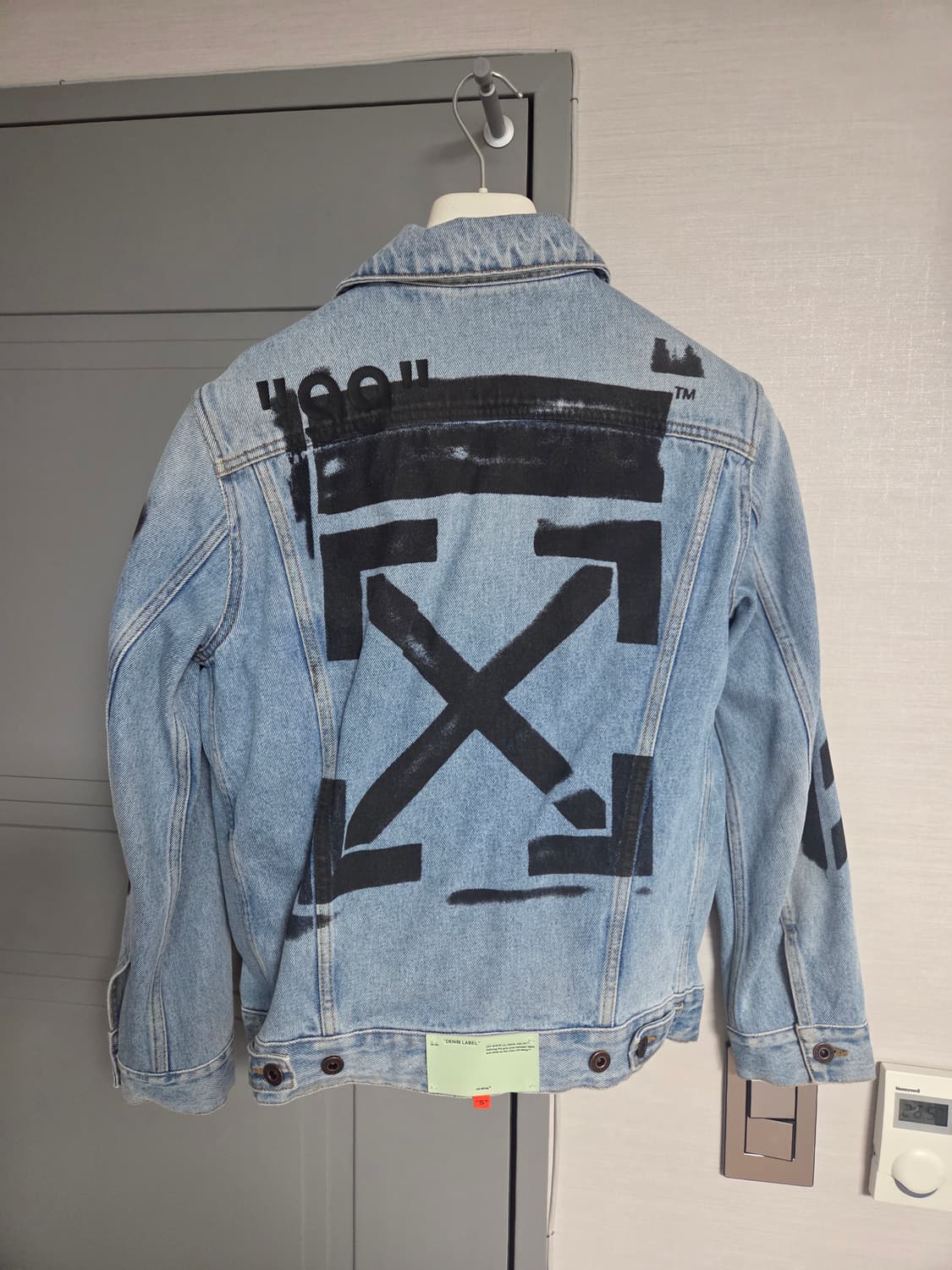 오프화이트 남성 데님 자켓 상품이미지4