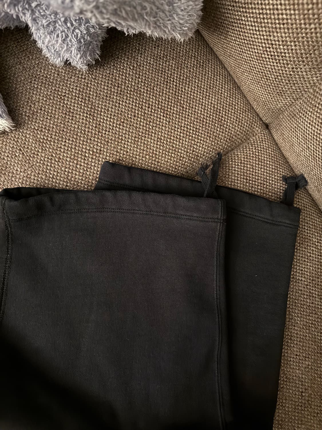 나이키 오픈 헴 플리스 팬츠 FN3343-010 상품이미지4