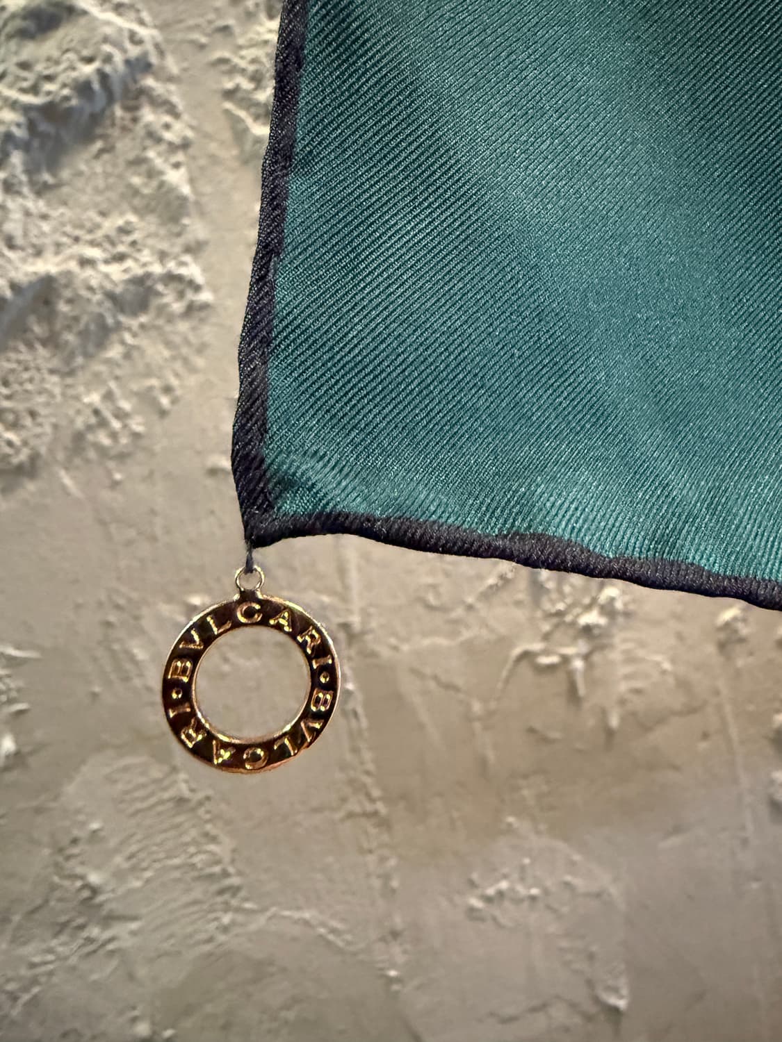 불가리 실크 스카프 세르펜티 스네이크 패턴 이탈리아 메이드 상품이미지3