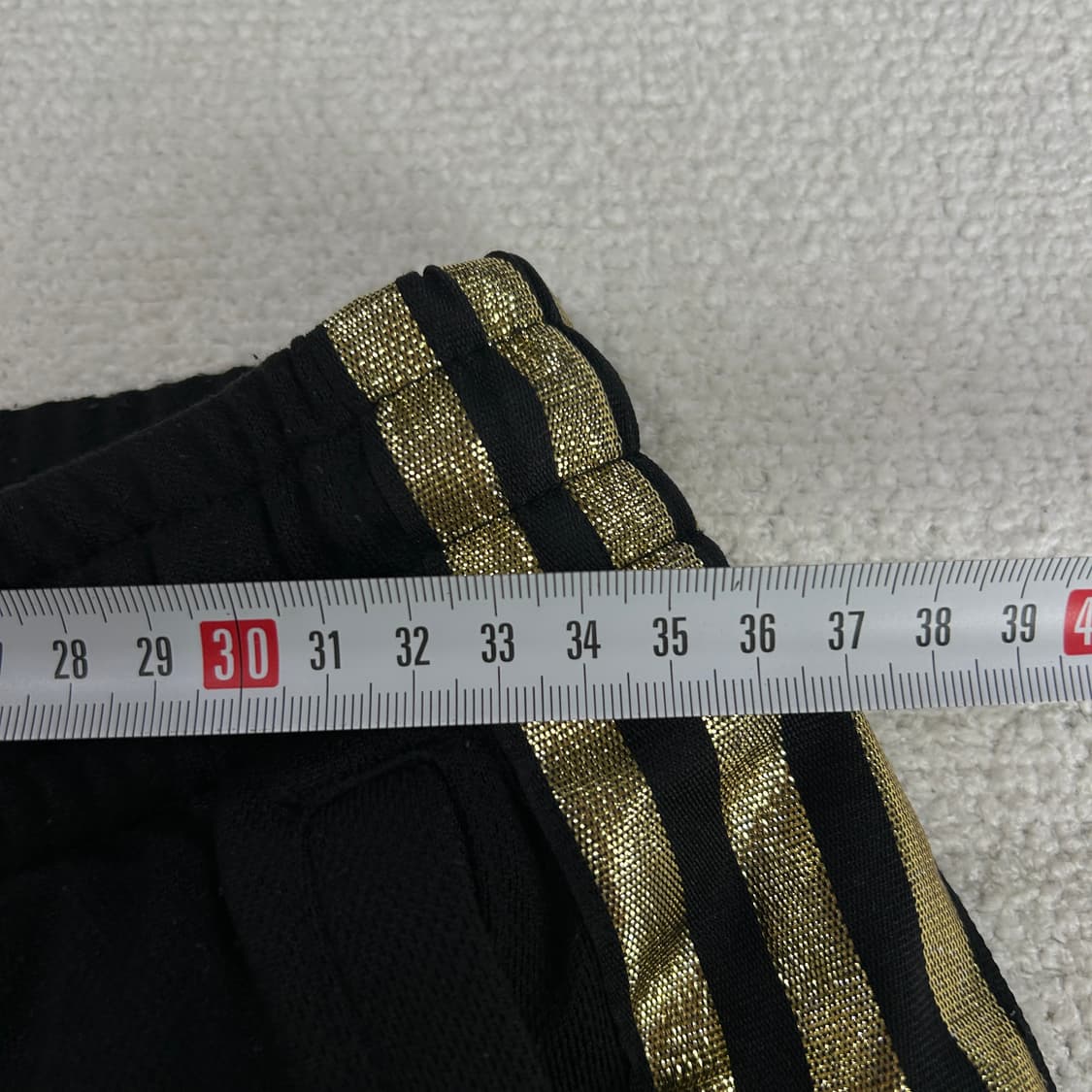 아디다스 삼선 블랙/골드 바지  상품이미지4