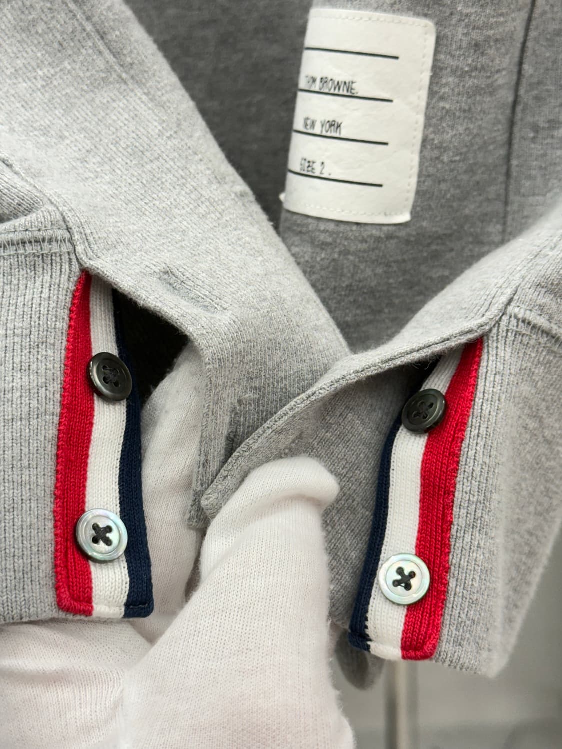 [2] 톰브라운 사선완장 맨투맨 상품이미지5