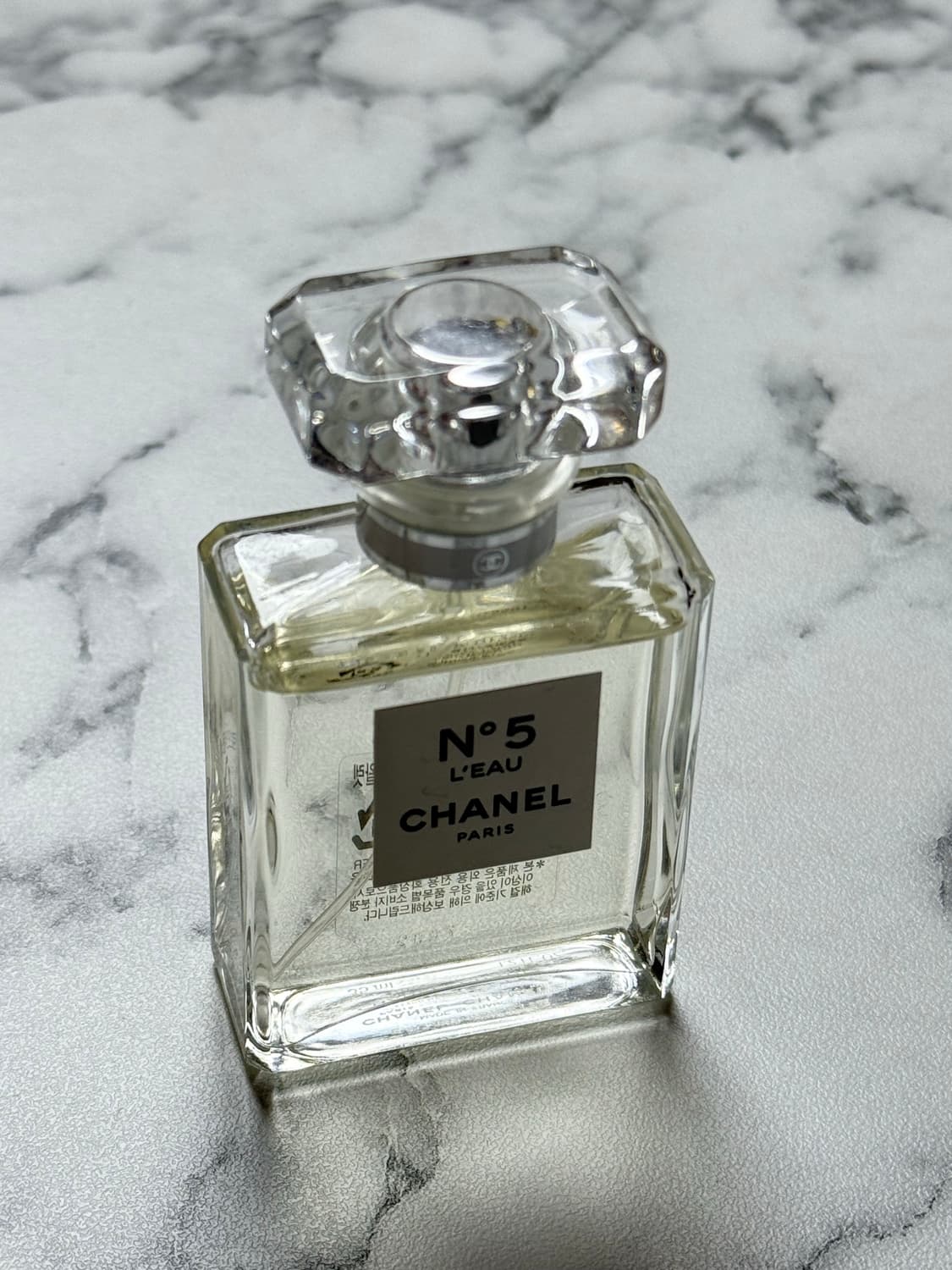 샤넬 No.5 로 오드 뚜왈렛 향수 상품이미지2