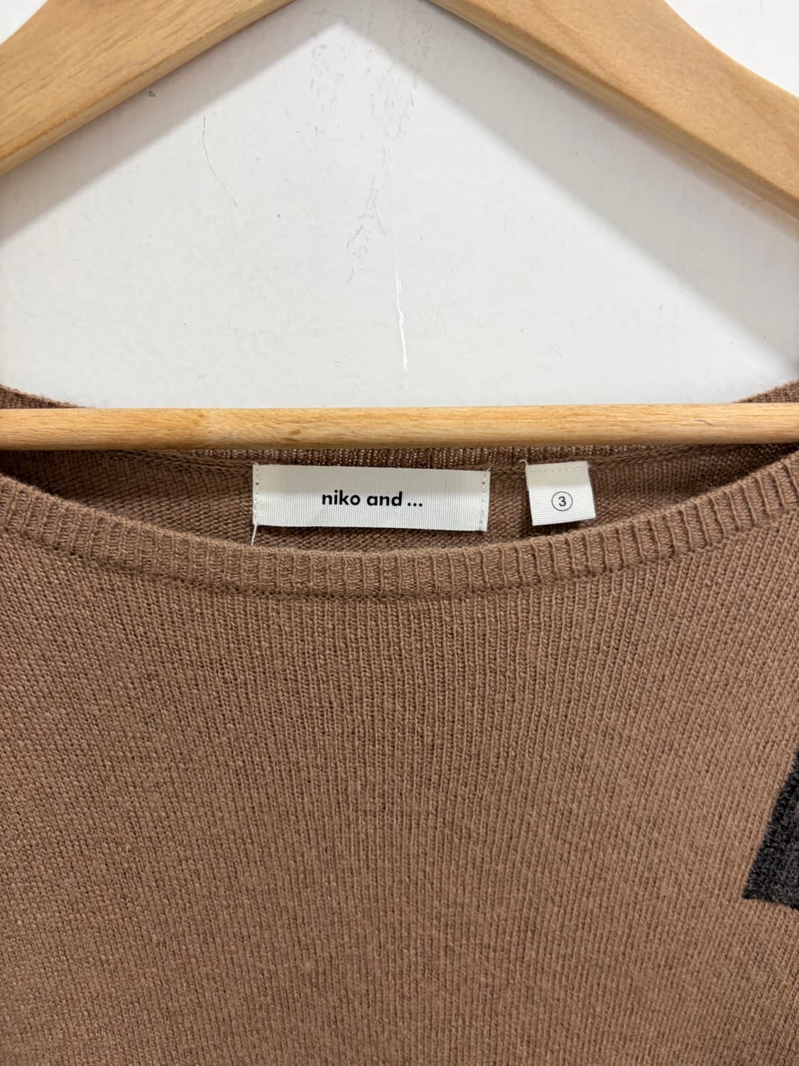 nico and 이니셜 브라운 니트 상품이미지5