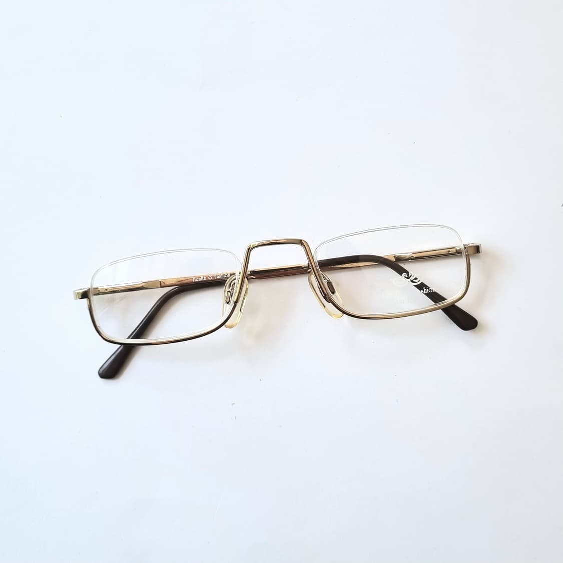 데드스탁 요즘 가장 핫한 오피스 사이렌 룩의 긱시크 안경테 800 상품이미지6