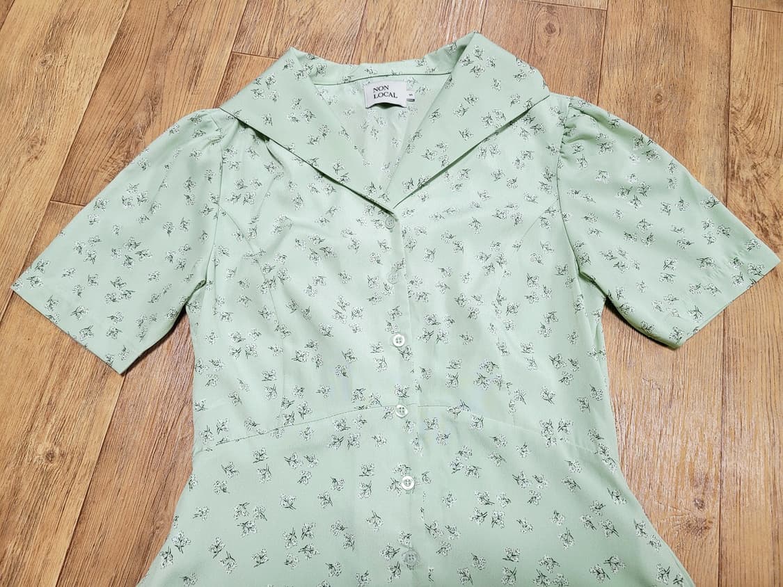 논로컬(NONLOCAL) 플로럴 숄카라원피스 55 새상품 상품이미지5