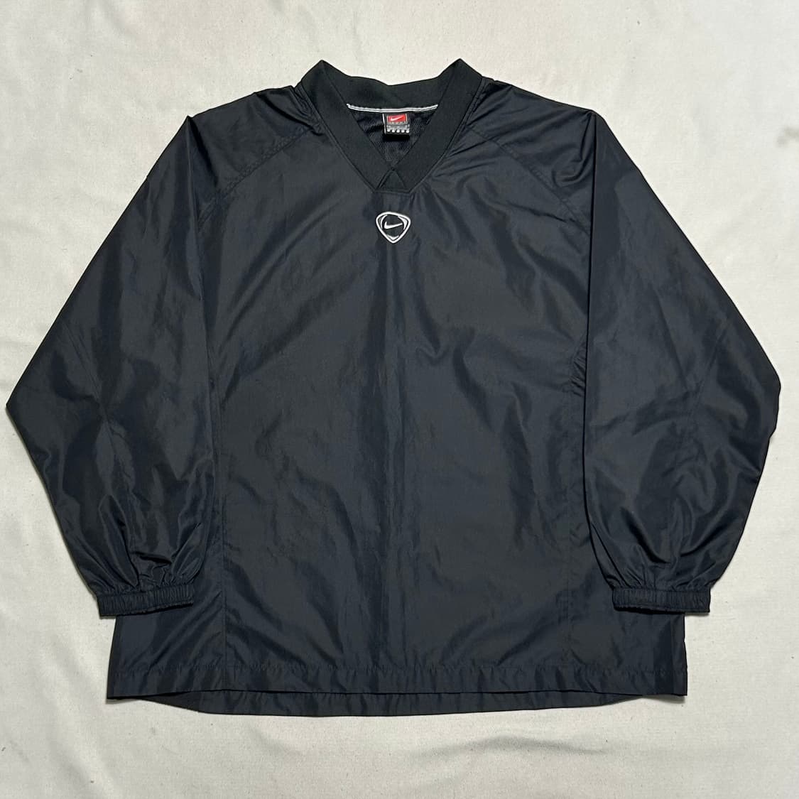 XL 나이키 블랙 브이넥 웜업 상품이미지2