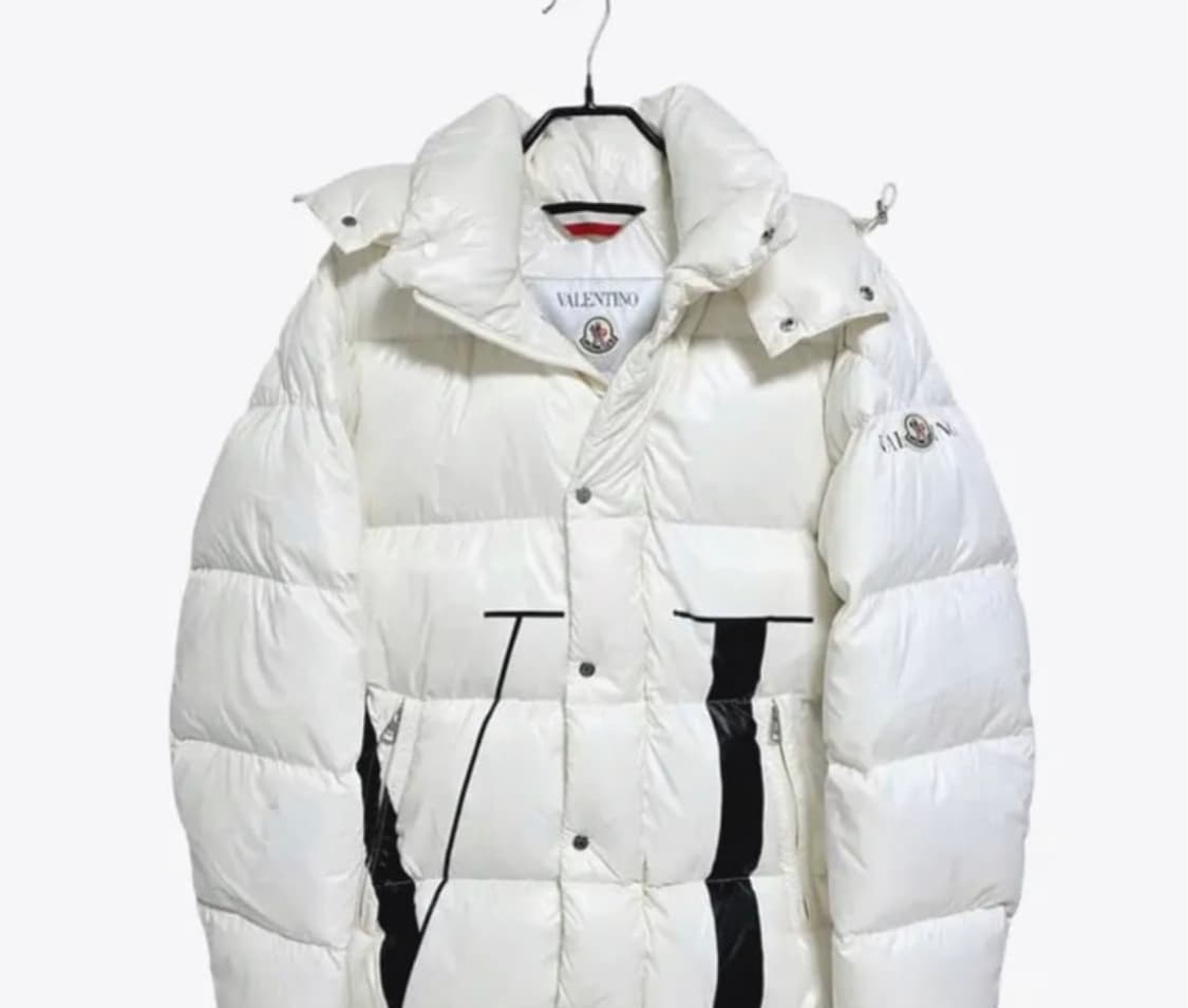 [정품] 발렌티노 × 몽클레어 VLTN 레터링 화이트 패딩 M 상품이미지2