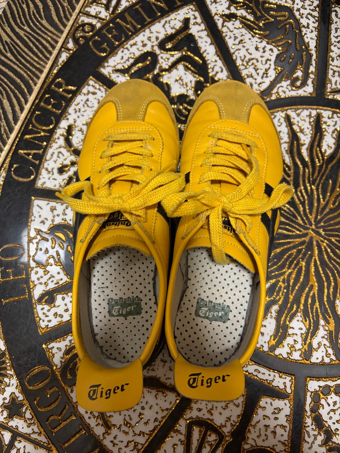 오니츠카 타이거 멕시코66 옐로우 블랙 240 상품이미지1