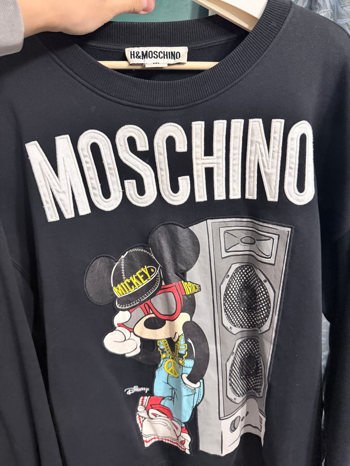 모스키노 X H&M 콜라보 맨투맨 M 상품이미지3