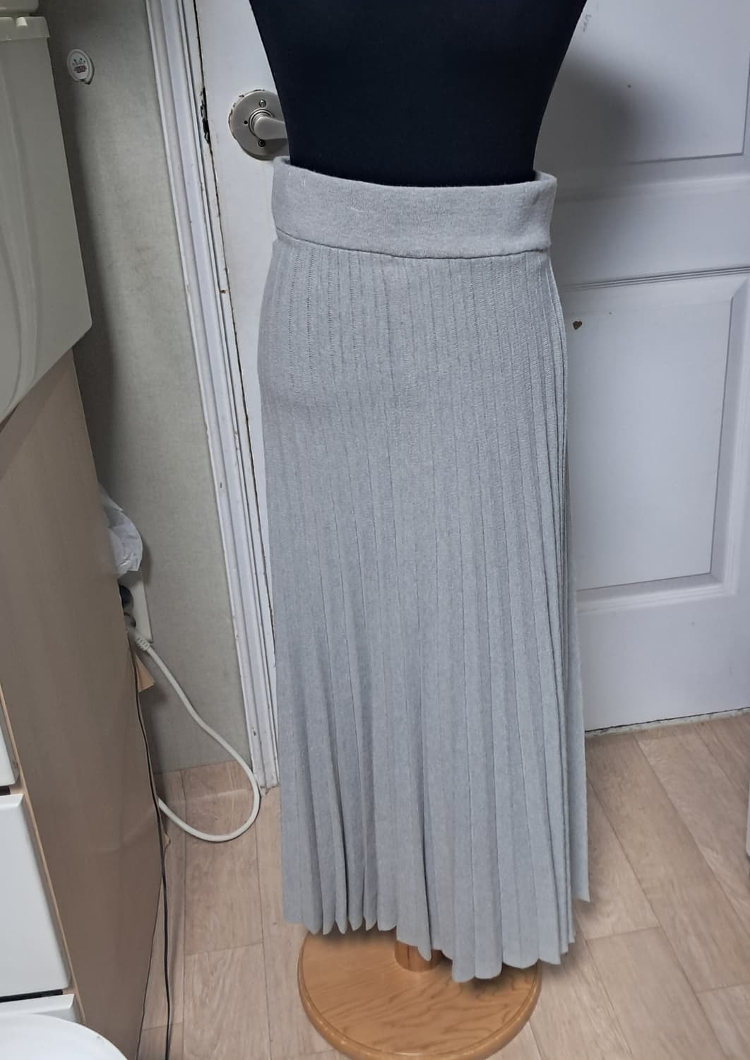 g studio 지스튜디오 니트 플리츠 롱 스커트 55 상품이미지1