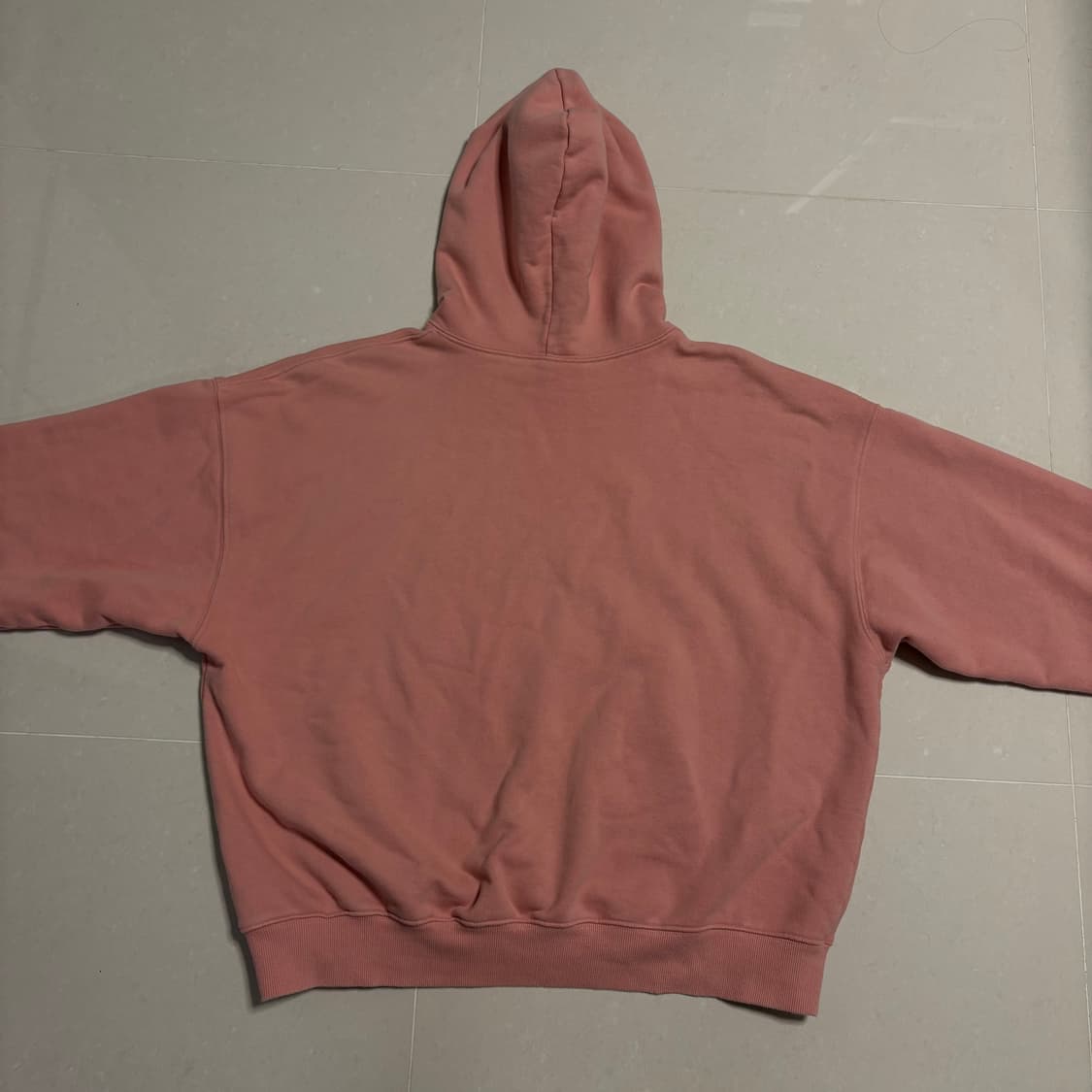 정품 어텐션로우 오버핏 무지 핑크 후드티 상품이미지4