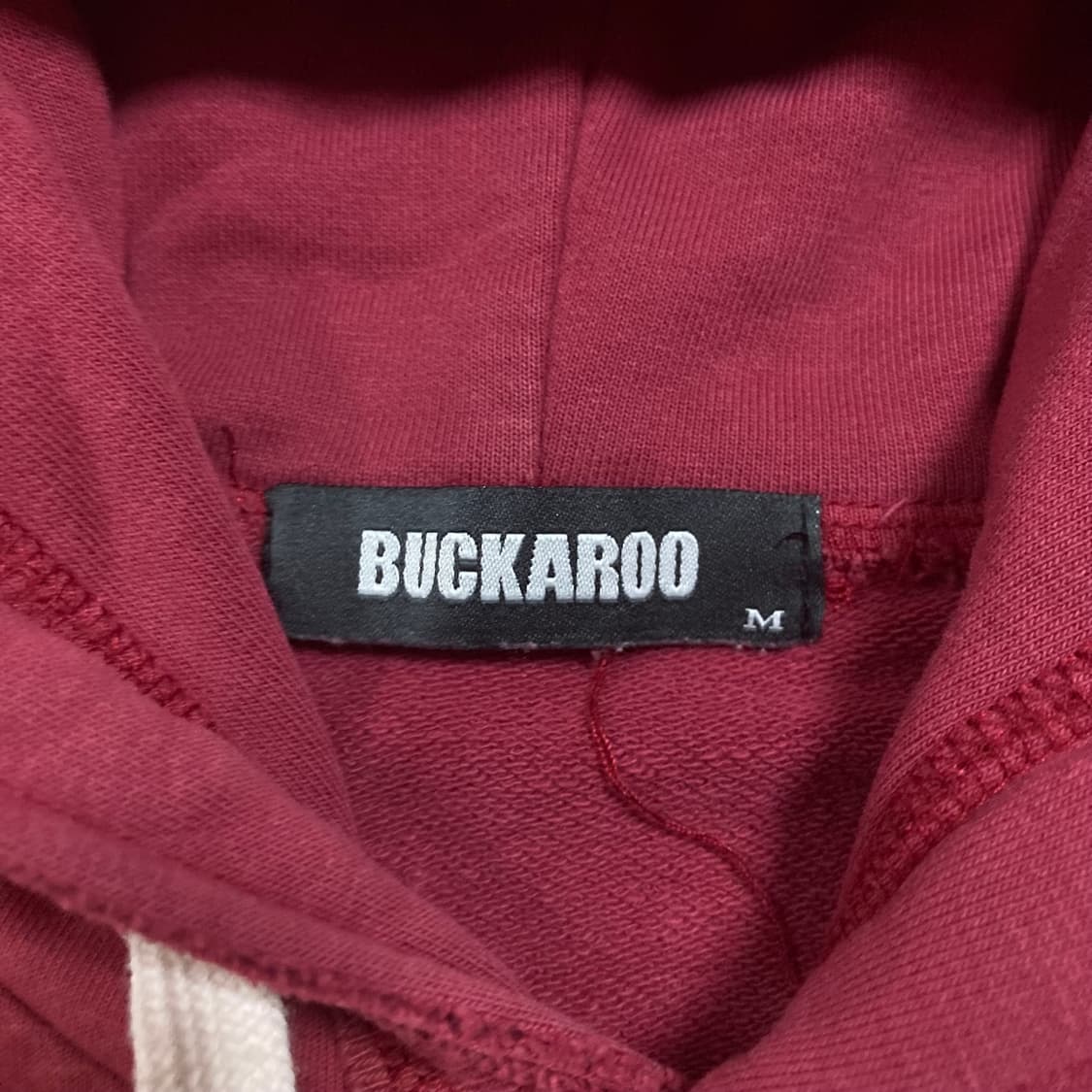 버커루 y2k 스펠아웃 빅로고 빈티지 워싱 버건디 후드티 상품이미지3