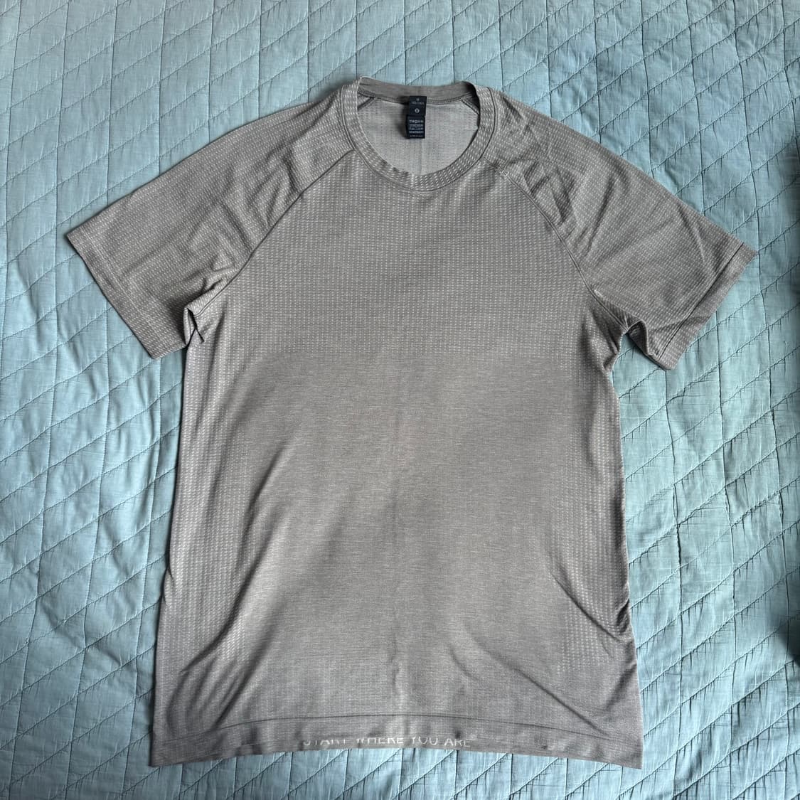 룰루레몬 메탈 벤트 테크 티셔츠 남성 m 사이즈 판매합니다. 상품이미지5