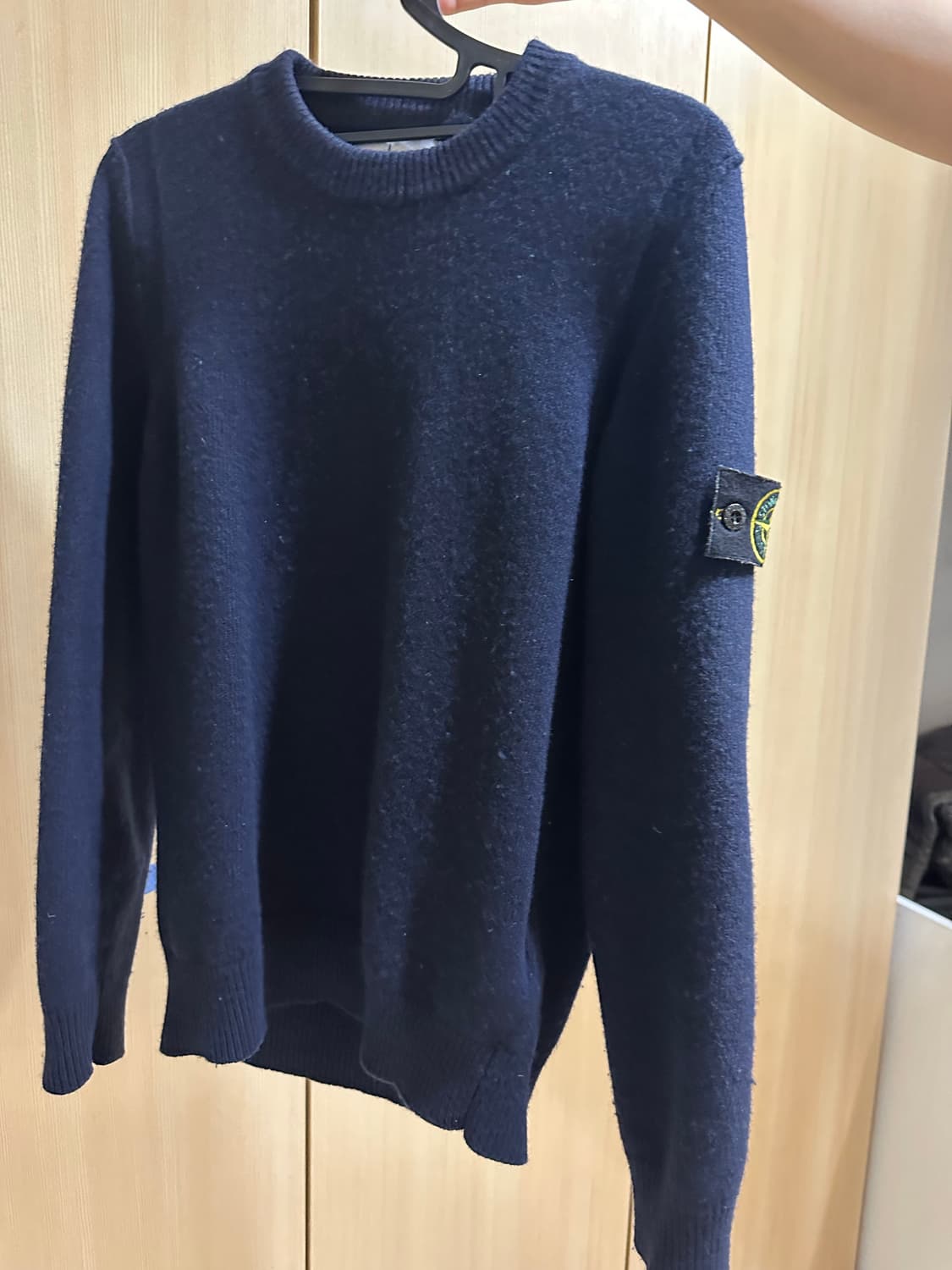 스톤아일랜드 니트 L 사이즈 팔아요 상품이미지2