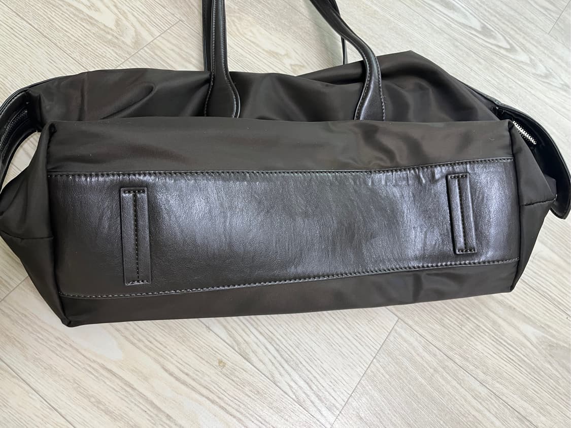 자라 브라운 나일론 토트백 상품이미지3