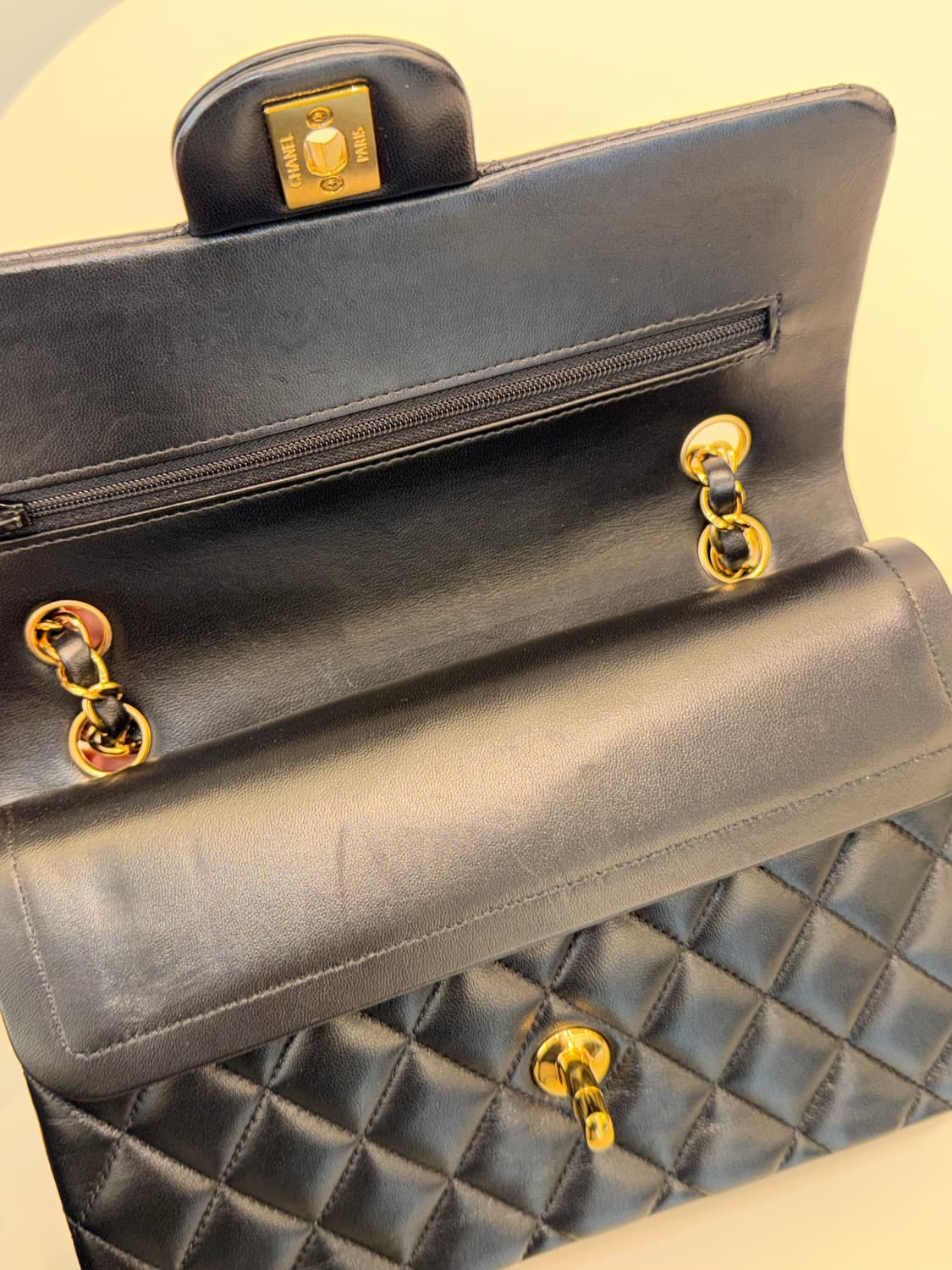 샤넬 클래식 램스킨 미디엄 상품이미지4