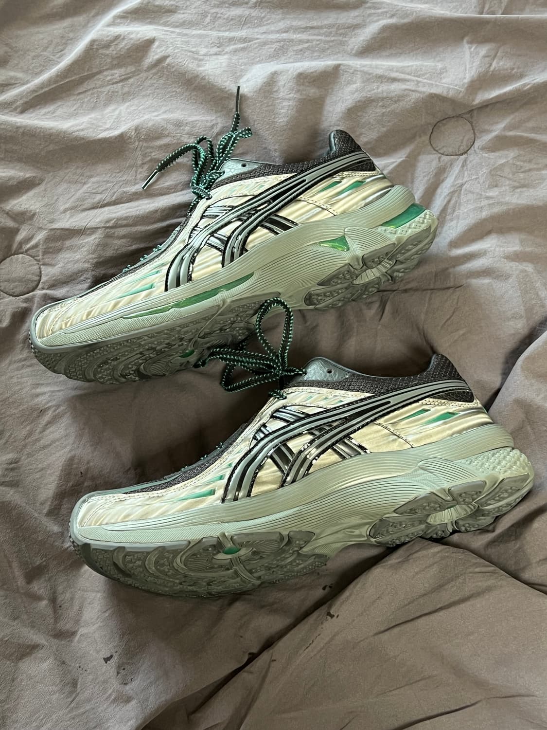 (W275) 아식스 키코 코스타디노브 젤 플라메 그레이 블랙 상품이미지4