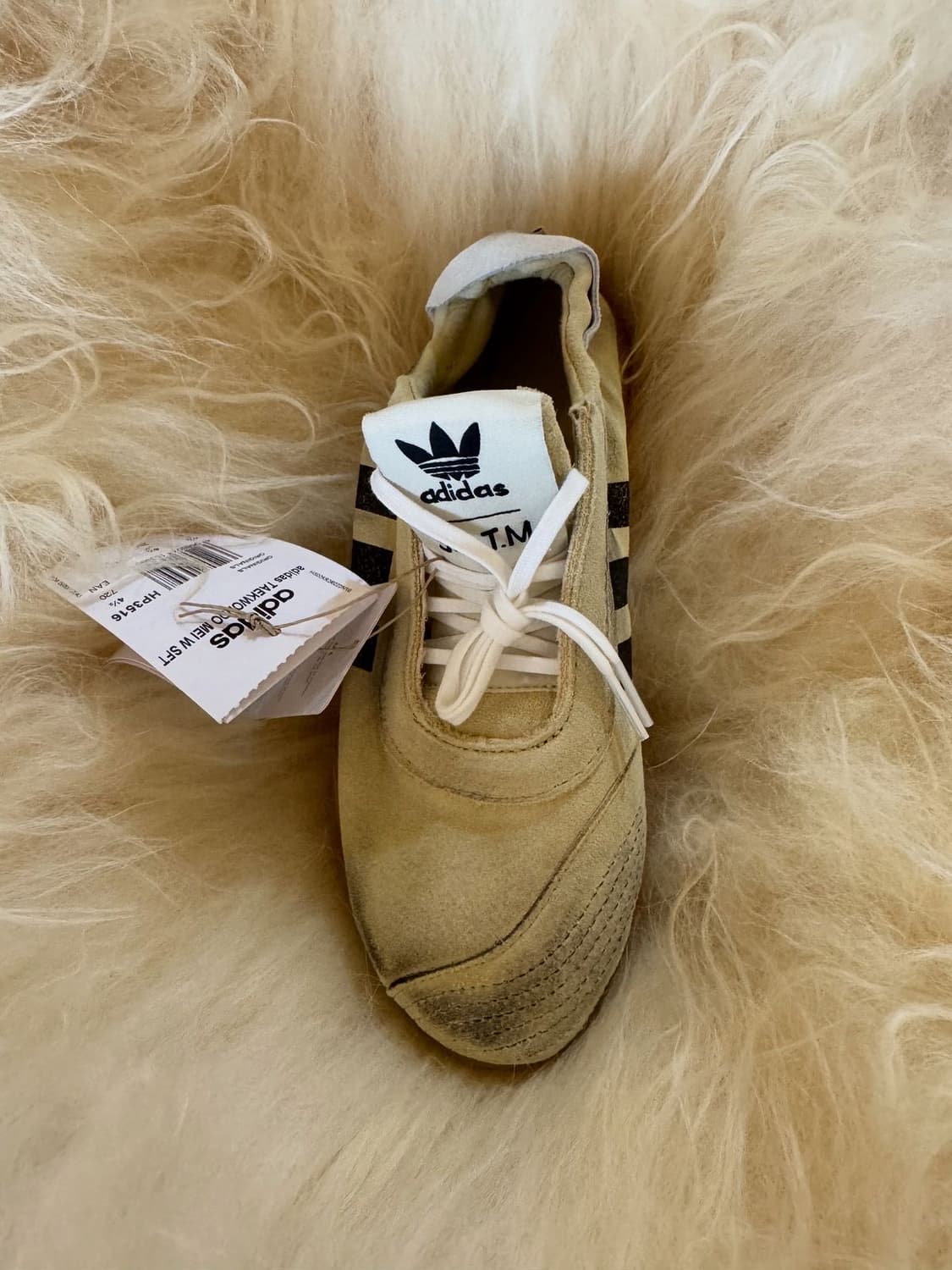 송포더뮤트 아디다스 (제니착용) 상품이미지3