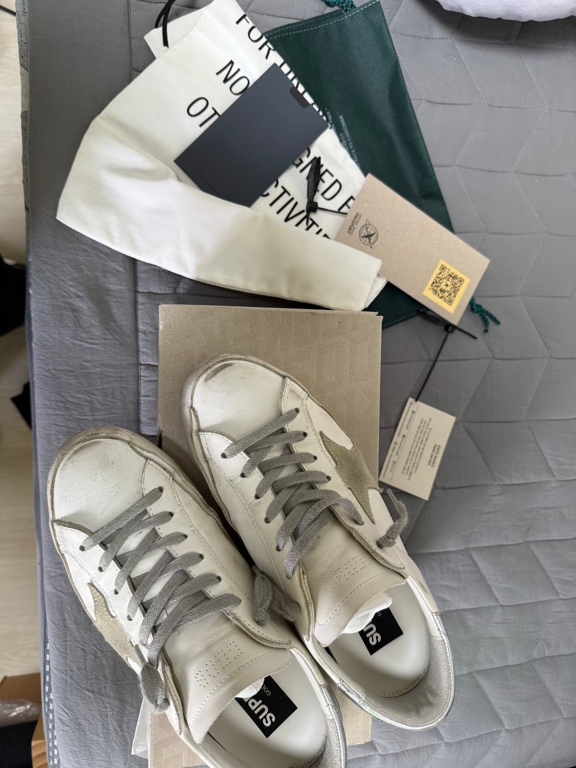 골든구스 슈퍼스타 실버탭 40 상품이미지1