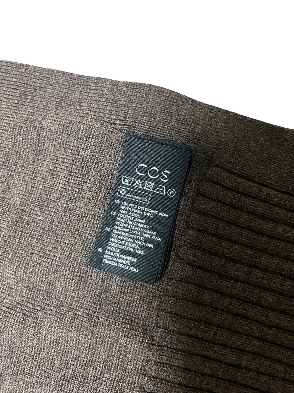 COS 코스 배색 터틀넥 슬릿 니트 L (울100) 상품이미지8